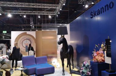 Online and offline marketing